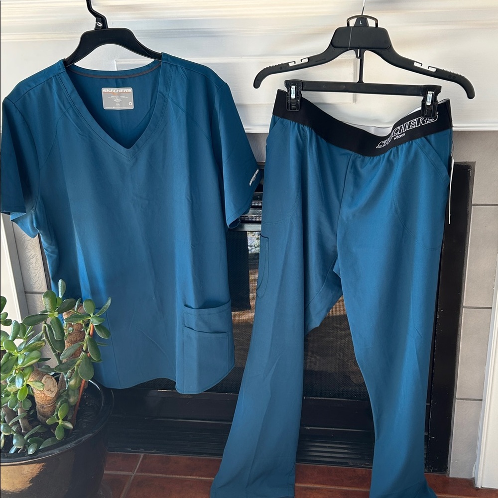 Skechers Blue V-Neck Top